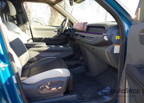 2024 Kia Ev9 Gt-Line z USA, uszkodzony, nr VIN KNDAEFS57R6037753